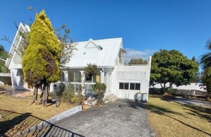 Villa T5/6 à La Montagne