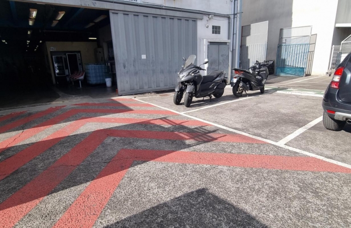 Location Local commercial 97420