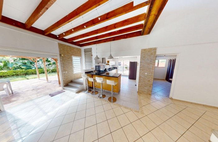 Vente Maison 163.2m² 6 pièces Saint Denis