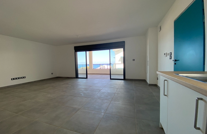 Vente Appartement 175m&sup2; 4 pi&egrave;ces Saint Gilles les Bains