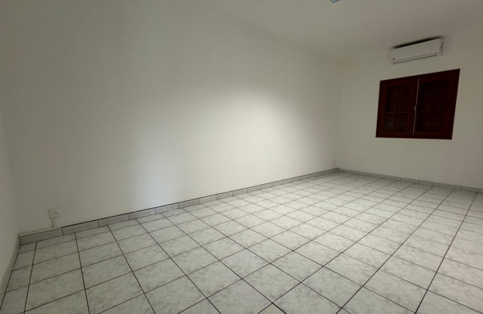 Location Bureaux 97400