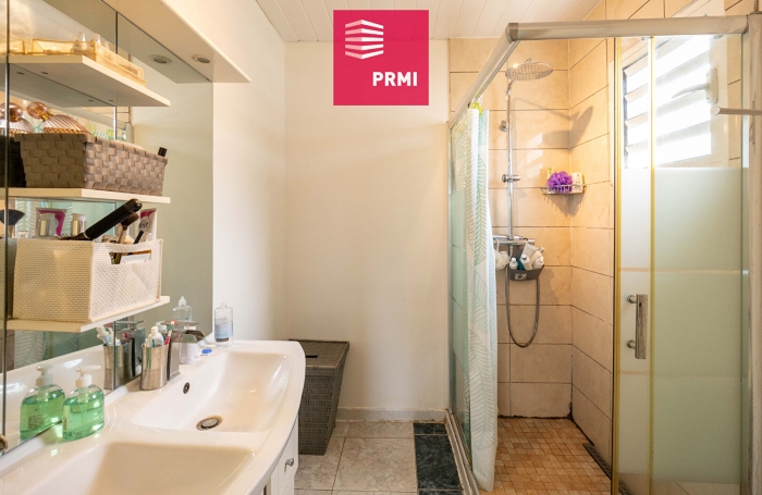 Vente Maison 218m&sup2; 8 pi&egrave;ces Saint Andr&eacute;