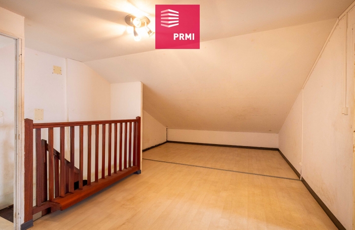 Vente Maison 218m&sup2; 8 pi&egrave;ces Saint Andr&eacute;