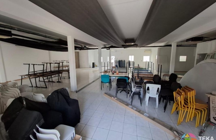 Location Local commercial 242m&sup2; Sainte Clotilde