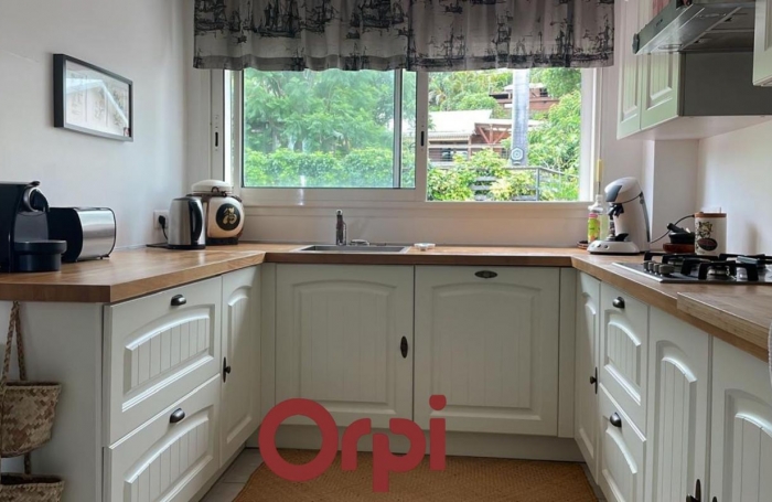 Vente Maison 140m&sup2; 5 pi&#232;ces Piton Saint Leu