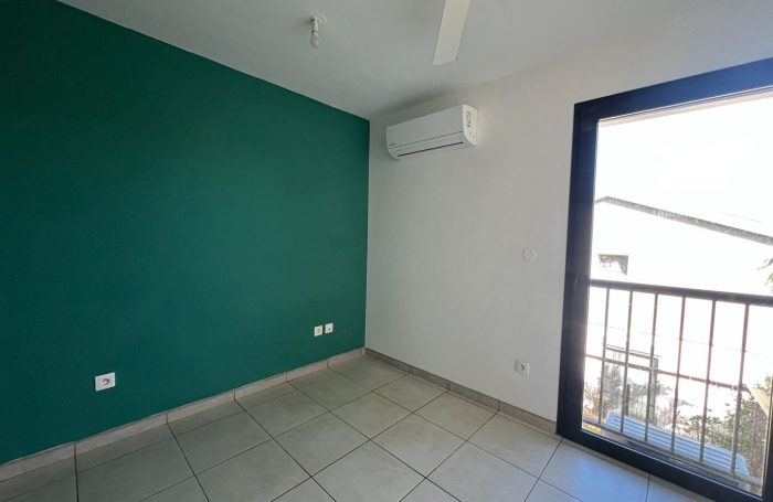 Vente Maison 58.33m² 3 pièces Saint Gilles les Bains