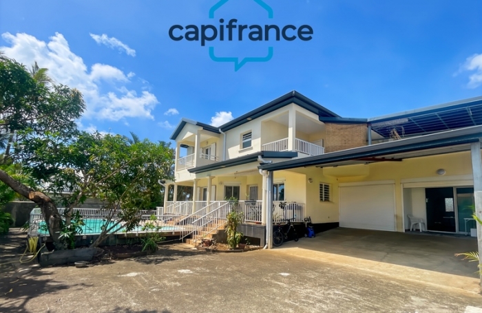 Vente Maison 197m&sup2; 8 pi&#232;ces Sainte Suzanne