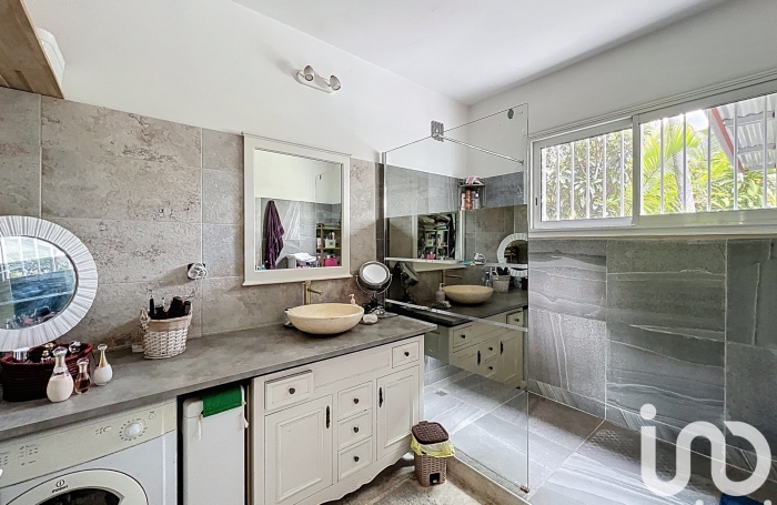 Vente Maison 143m&sup2; 5 pièces Le Tampon