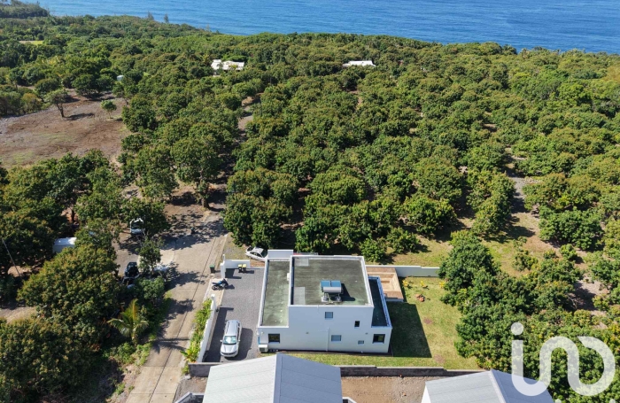 Vente Maison 146m&sup2; 5 pi&#232;ces Sainte Rose