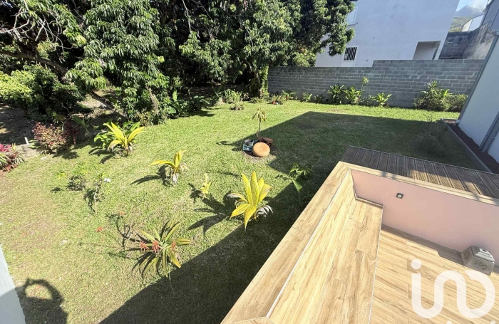 Vente Maison 146m&sup2; 5 pi&#232;ces Sainte Rose