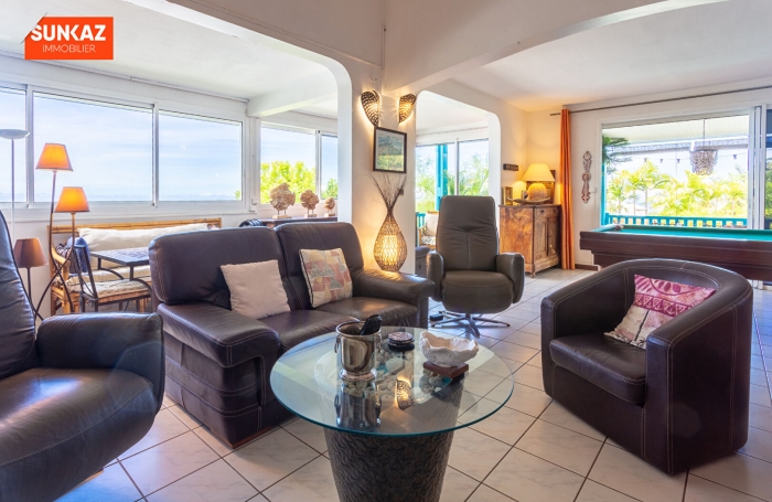 Vente Maison 176m² 6 pièces Saint-Leu