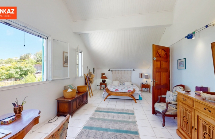 Vente Maison 176m² 6 pièces Saint-Leu