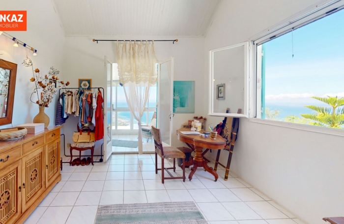 Vente Maison 176m² 6 pièces Saint-Leu