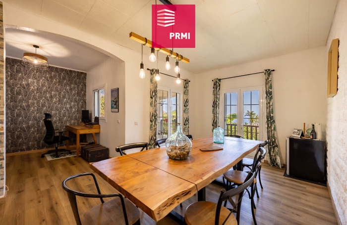 Vente Maison 213m&sup2; 8 pi&egrave;ces Saint Paul