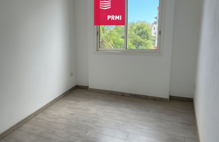 Vente Appartement 79m&sup2; 4 pi&egrave;ces Saint-Pierre
