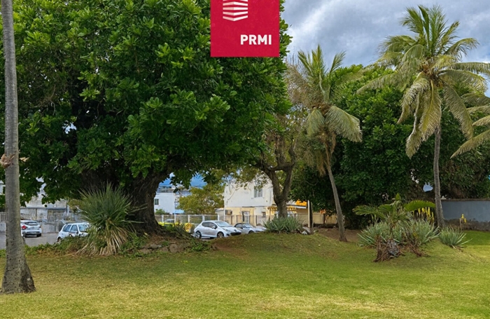 Vente Appartement 79m&sup2; 4 pi&egrave;ces Saint-Pierre