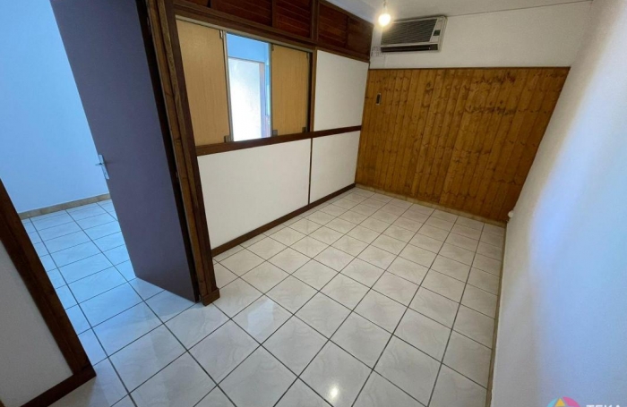 Location Appartement 60.35m&sup2; 3 pi&#232;ces Sainte Clotilde