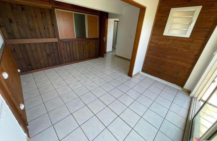 Location Appartement 60.35m&sup2; 3 pi&#232;ces Sainte Clotilde