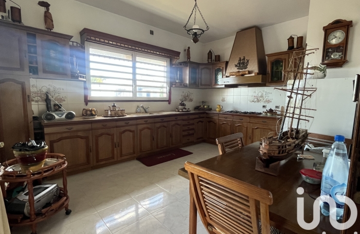 Vente Maison 183m&sup2; 4 pi&#232;ces Bois de Nefles St Paul