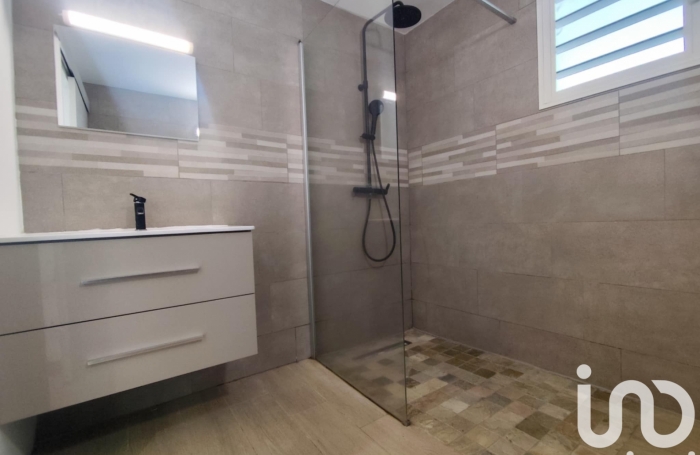 Vente Maison 115m&sup2; 5 pi&#232;ces Le Guillaume