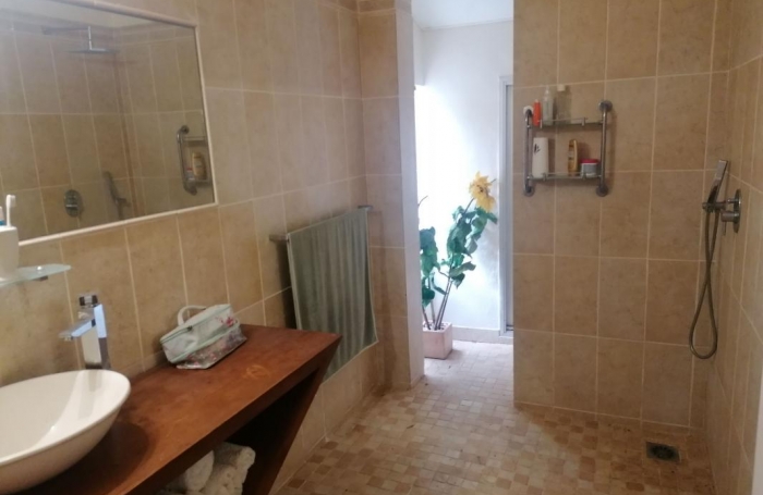 Vente Maison 275m&sup2; 10 pièces Saint Gilles les Bains