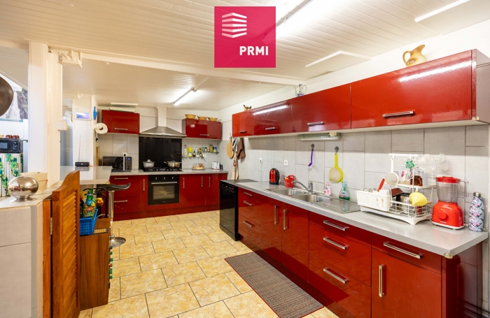 Vente Maison 300m&sup2; 8 pi&egrave;ces Plaine des Cafres