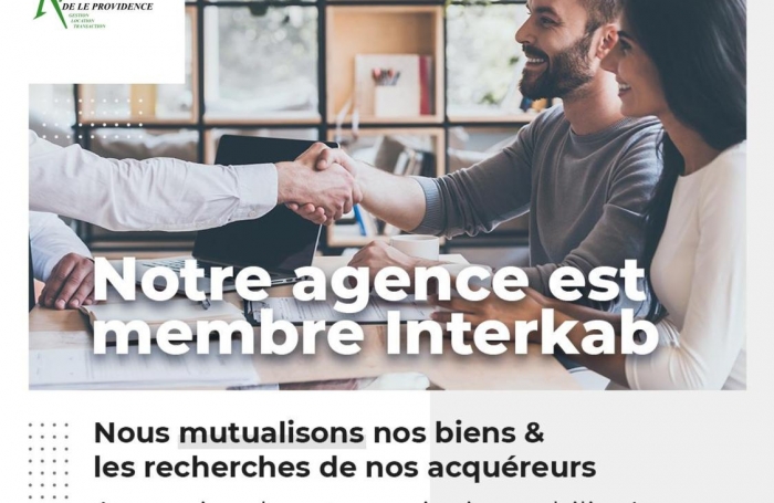 À Saint-Suzanne, de 150m2 en location 1700 € par mois