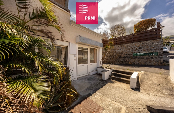 Vente Local commercial 42m² 2 pièces Saint-Leu