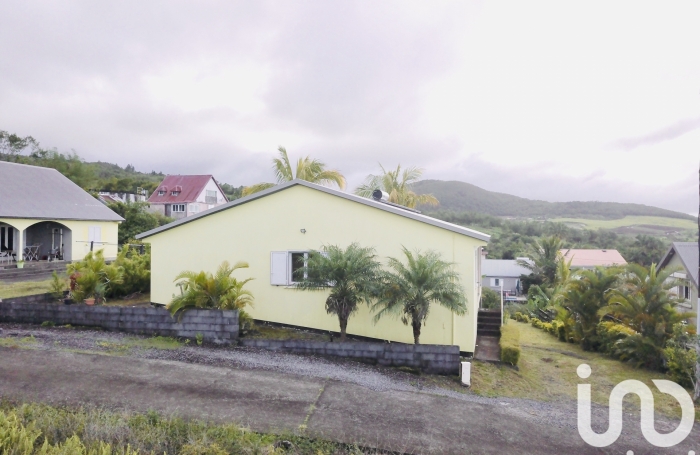 Vente Maison 102m&sup2; 4 pi&#232;ces Saint-Benoît