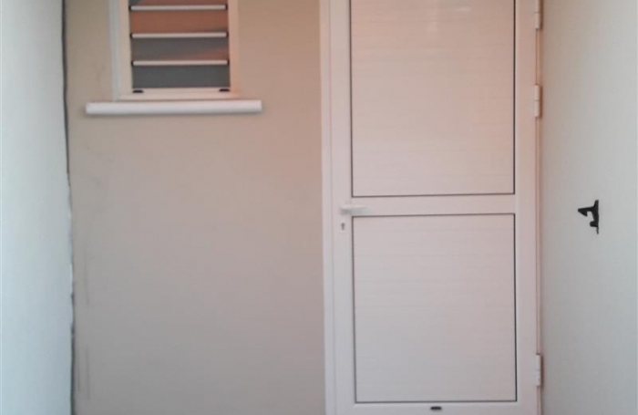 Location Local commercial 40m² Saint Louis