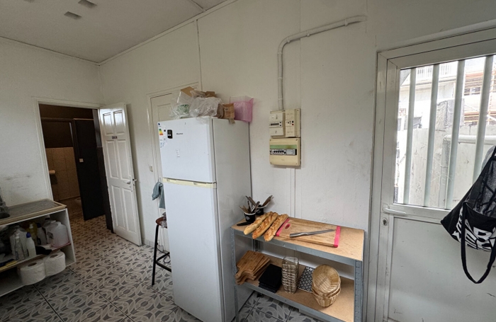 Location Local commercial 132m² 4 pièces Saint Denis