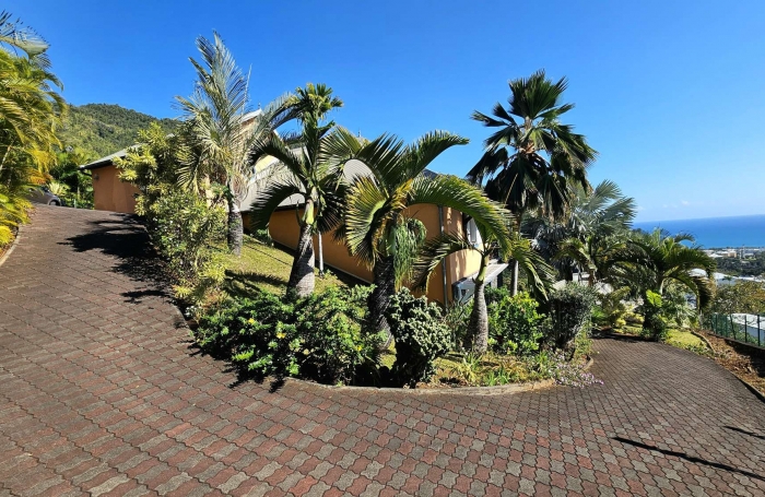 Vente Maison 210m&sup2; 5 pi&#232;ces Saint Denis