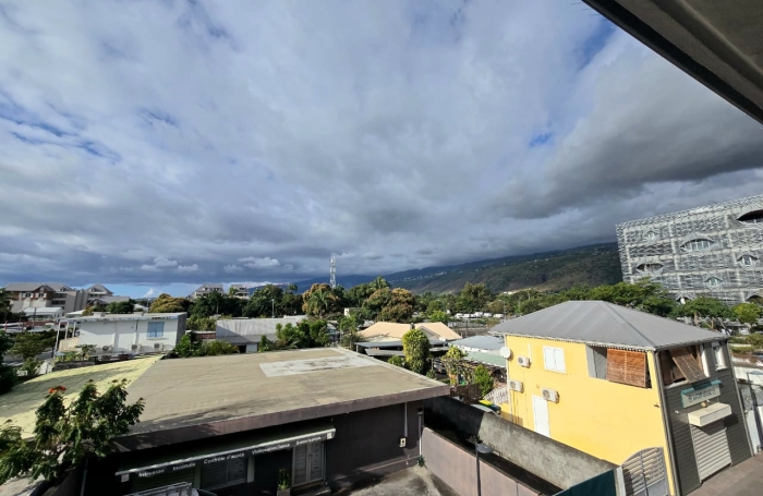 Vente Appartement 57.85m&sup2; 3 pi&#232;ces Saint Paul