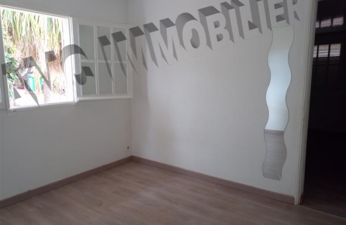 Location Maison 117m² 5 pièces Bois de Nefles St Paul