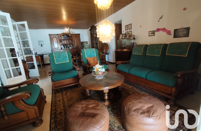 Vente Maison 143m&sup2; 4 pi&#232;ces Le Guillaume