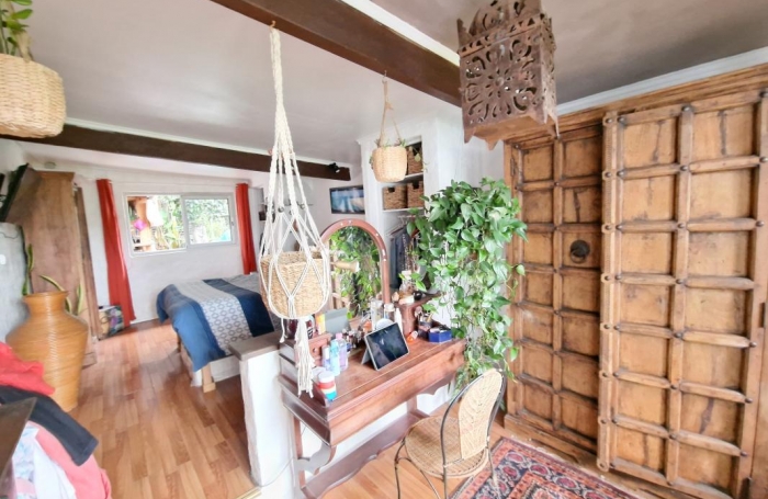 Vente Maison 233m&sup2; 8 pi&#232;ces La Possession