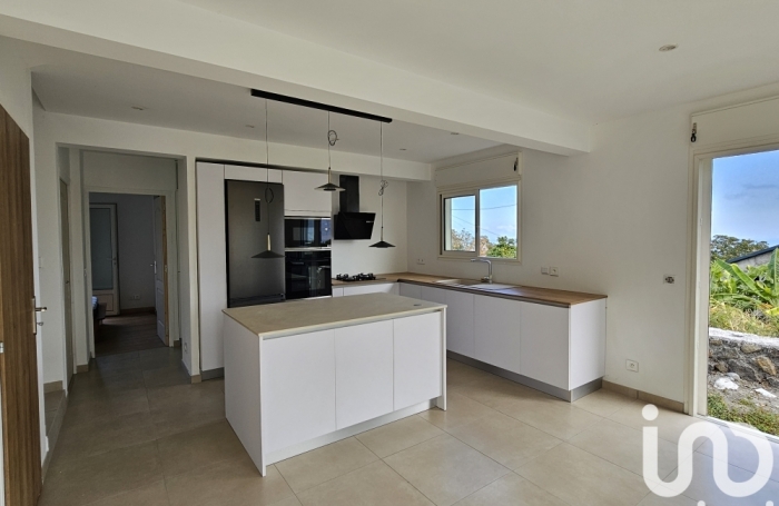 Vente Maison 97m&sup2; 4 pi&#232;ces La Possession