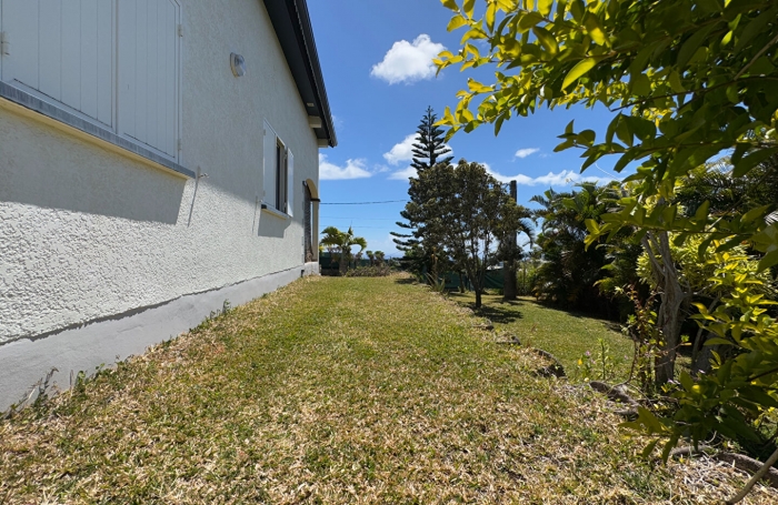 Vente Maison 150.06m&sup2; 5 pi&egrave;ces Sainte Clotilde