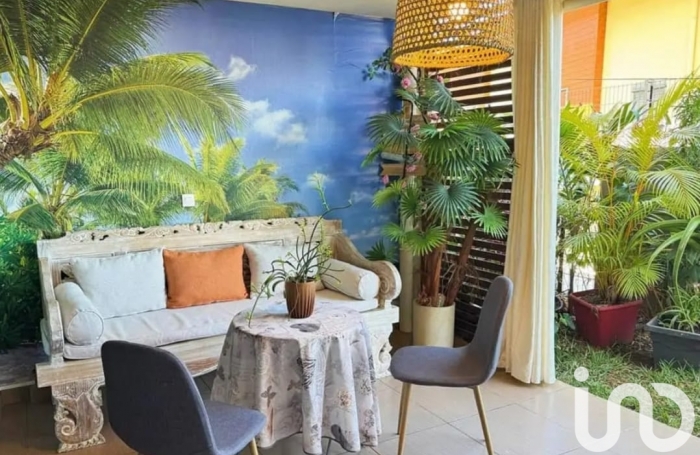 Vente Appartement 45m&sup2; 2 pi&#232;ces Saint Gilles les Bains