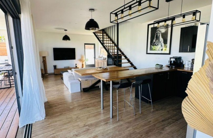 Vente Maison 98m&sup2; 4 pi&#232;ces La Saline les Hauts