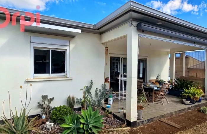 Vente Maison 85m&sup2; 3 pi&#232;ces Saint Gilles Les Hauts