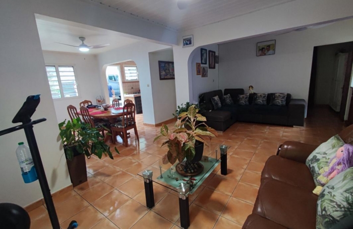 Vente Maison 111m&sup2; 4 pi&#232;ces Rivière Saint Louis