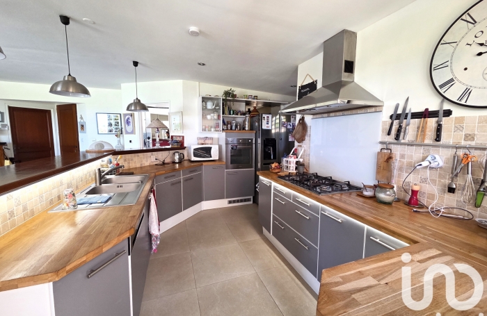 Vente Maison 161m&sup2; 4 pièces Saint Gilles les Bains