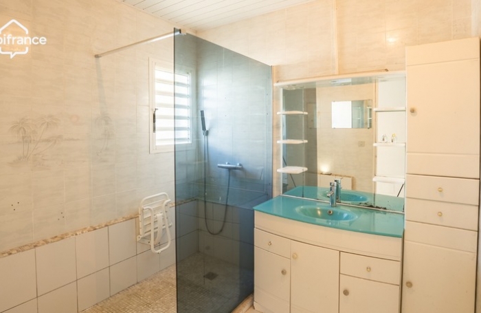 Vente Maison 96m&sup2; 4 pi&#232;ces Petite île