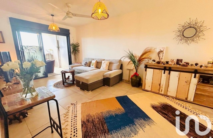 Vente Appartement 66m&sup2; 3 pi&#232;ces Saint Gilles Les Hauts