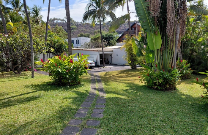 ST GILLES LES BAINS Grand fond