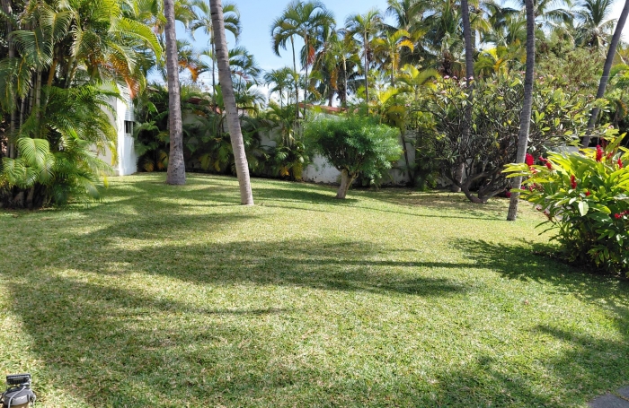 ST GILLES LES BAINS Grand fond