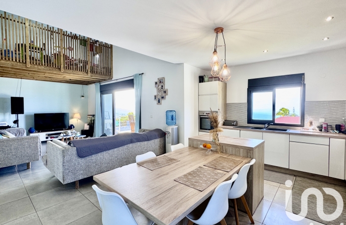 Vente Maison 120m&sup2; 5 pièces Sainte Marie