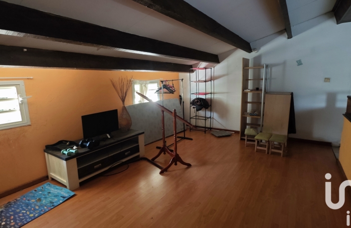Vente Maison 220m&sup2; 5 pi&#232;ces Saint Gilles Les Hauts