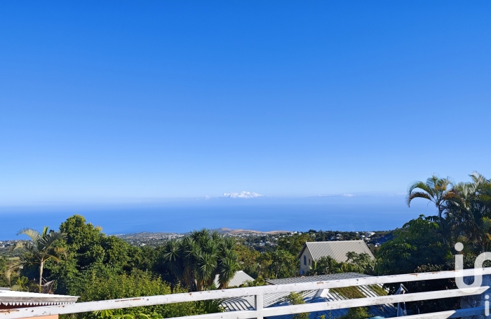 Vente Maison 220m&sup2; 5 pi&#232;ces Saint Gilles Les Hauts